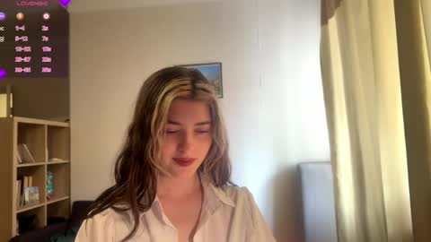 Snapshot of dremazwahlen chatting on 19, 5, 2026 Dia online show from 19, 5, 2026