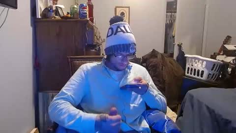 Snapshot of drewyurmom5633 chatting on 5, 12, 2024 drewyurmom5633 online show from 5, 12, 2024