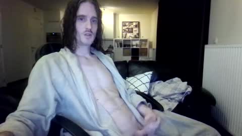 dries1985 online show from 2, 12, 2025