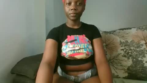 Snapshot of drip_doll chatting on 22, 10, 2025 Drip Doll online show from 22, 10, 2025