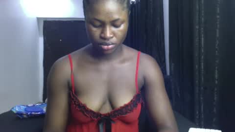 dripping_luna online show from 21, 1, 2025