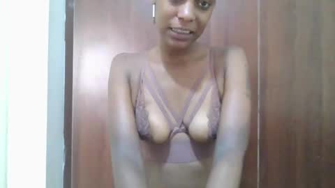 drippingqueenxoxo online show from 1, 4, 2026