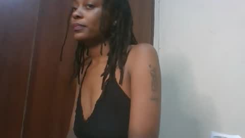 drippingqueenxoxo online show from 6, 4, 2026