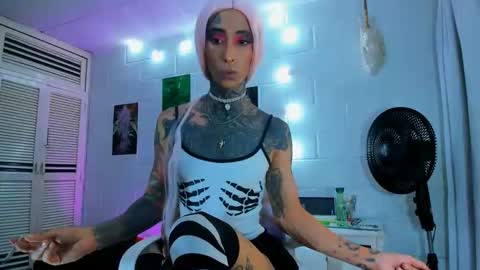 drippyorlove online show from 20, 2, 2026