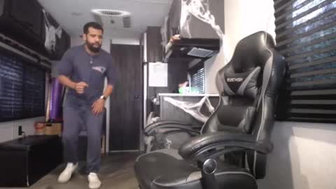 DirtyDrizzy online show from 20, 10, 2025