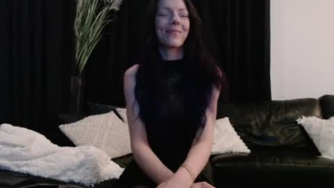 Snapshot of drrtychai chatting on 27, 7, 2026 Casey online show from 27, 7, 2026