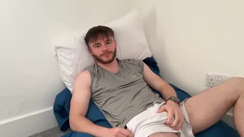 Snapshot of dtr_juts chatting on 28, 10, 2025 Dtr Juts online show from 28, 10, 2025