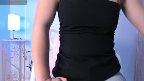 Snapshot of dulce__fiore07 chatting on 2, 5, 2026 dulce__fiore07 online show from 2, 5, 2026
