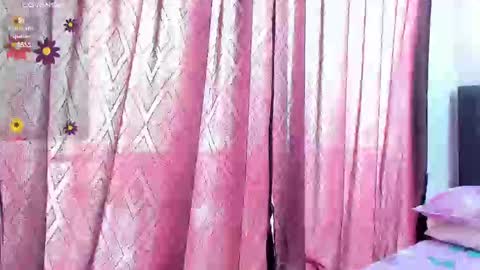 Snapshot of dulce_acosta chatting on 19, 2, 2025 Dulce online show from 19, 2, 2025