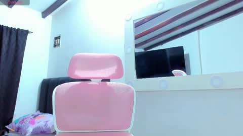 Snapshot of dulce_acosta chatting on 23, 2, 2025 Dulce online show from 23, 2, 2025