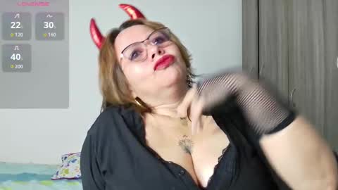 Im Dulce online show from 31, 10, 2025