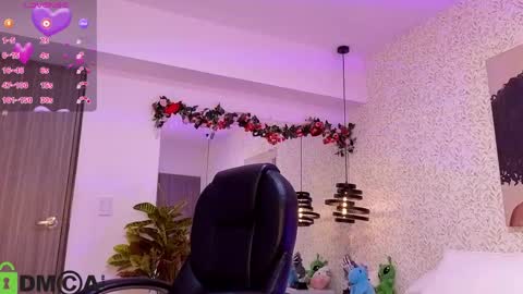 Snapshot of dulce_isabel_ chatting on 30, 5, 2026 dulce_isabel_ online show from 30, 5, 2026