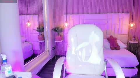 Dulce  online show from 20, 12, 2025