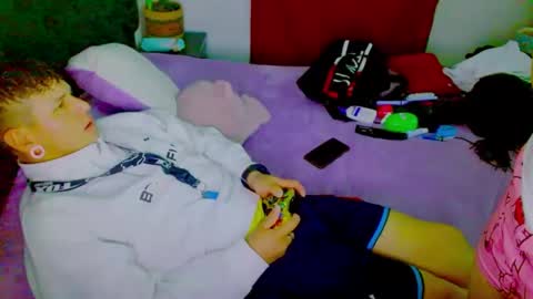 Juliana and online show from 25, 10, 2025