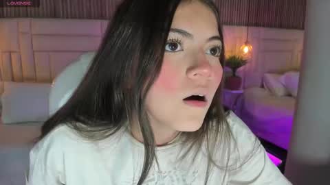 dulcevela online show from 1, 10, 2025