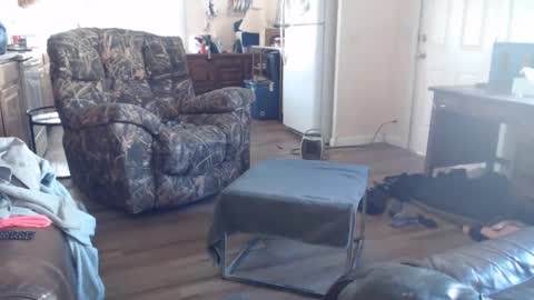 Snapshot of dumbgirl5150 chatting on 14, 12, 2024 dumbgirl5150 online show from 14, 12, 2024