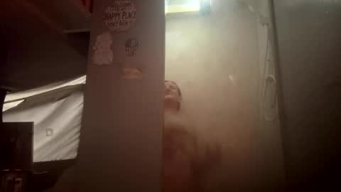 Snapshot of dumbgirl5150 chatting on 13, 9, 2025 dumbgirl5150 online show from 13, 9, 2025