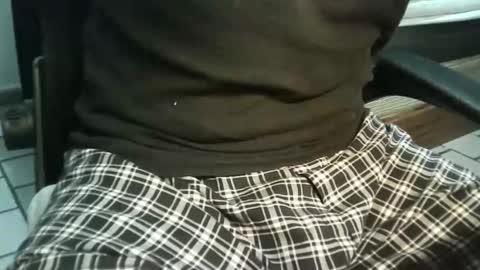Snapshot of dummystoner chatting on 19, 5, 2026 Jeff online show from 19, 5, 2026