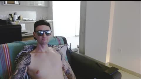 durexdublex online show from 18, 1, 2025