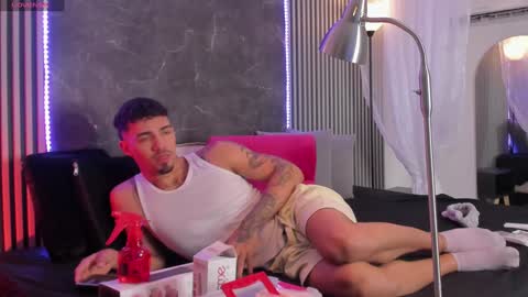Snapshot of duriel_ chatting on 8, 2, 2025 Duriel online show from 8, 2, 2025