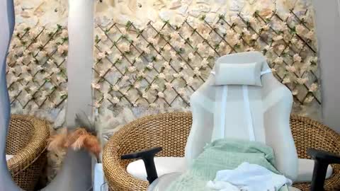 duskybeautyy online show from 14, 12, 2025