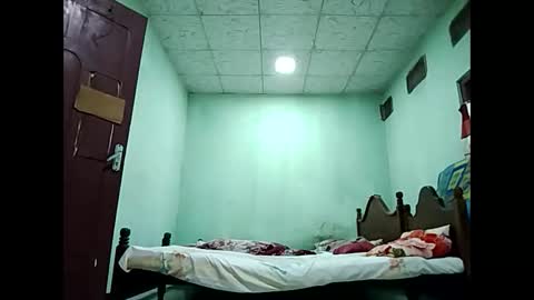 Snapshot of duskytamilkarthik chatting on 13, 2, 2026 duskytamilkarthik online show from 13, 2, 2026