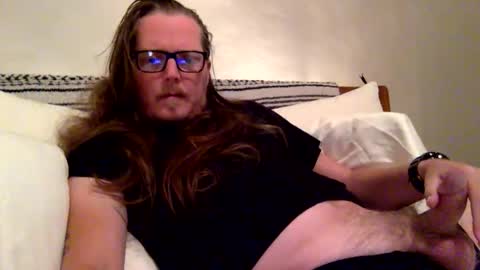 DUSTBORN online show from 25, 10, 2025