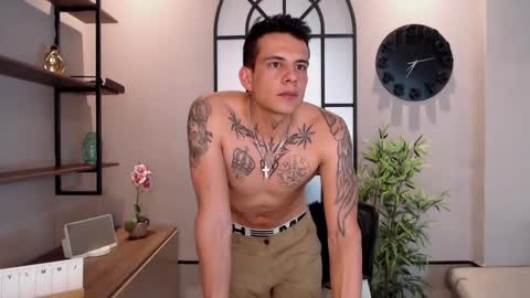 Dustin Sonne online show from 5, 2, 2025