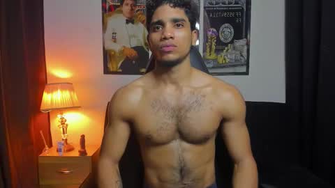 DUSTYN MICHELLE online show from 17, 1, 2026