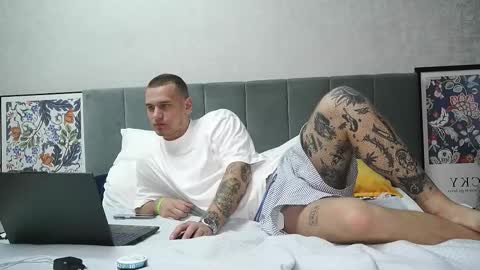 Dustyn online show from 16, 9, 2025