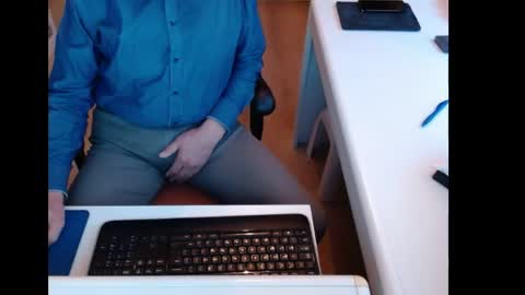 dutchpornking2 online show from 2, 3, 2026