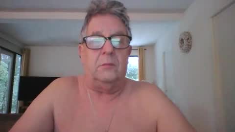 Snapshot of dutchsmooth chatting on 9, 1, 2026 dutchsmooth online show from 9, 1, 2026