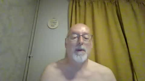 Snapshot of dutchunclejohn chatting on 24, 6, 2026 DutchUncleJohn online show from 24, 6, 2026