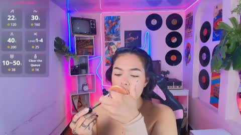 duulce_mia online show from 17, 5, 2026