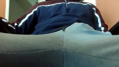 Snapshot of dweav240 chatting on 26, 2, 2025 dweav240 online show from 26, 2, 2025