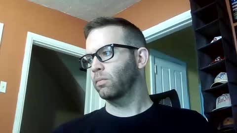 Snapshot of dweav240 chatting on 28, 5, 2026 dweav240 online show from 28, 5, 2026