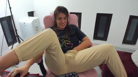 dayana online show from 2, 10, 2025