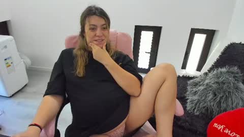 Snapshot of dyanakaylin chatting on 17, 6, 2026 dayana online show from 17, 6, 2026