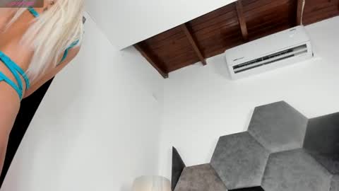 dylan_turner_ online show from 29, 9, 2025