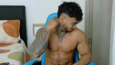 Snapshot of dylanrivera_ chatting on 27, 4, 2026 Dylan Rivera online show from 27, 4, 2026