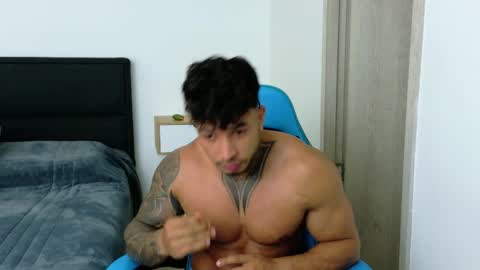 Snapshot of dylanrivera_ chatting on 28, 5, 2026 Dylan Rivera online show from 28, 5, 2026