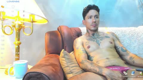 D Y L A N online show from 10, 1, 2025