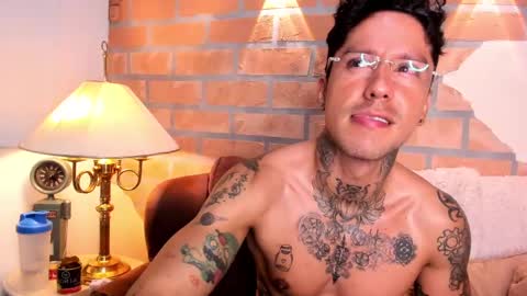 D Y L A N online show from 7, 3, 2025