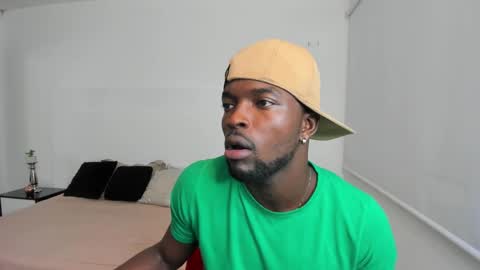 Dylan Taylor online show from 5, 3, 2025