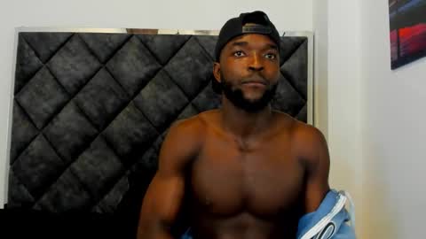 Dylan Taylor online show from 12, 10, 2025