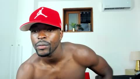 Snapshot of dylantaylor_1 chatting on 17, 7, 2026 Dylan Taylor online show from 17, 7, 2026