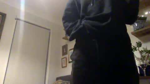 Dillybags online show from 11, 11, 2025