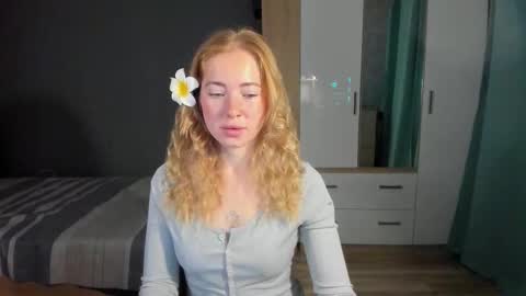 fansly - yourbestbaby online show from 22, 9, 2025