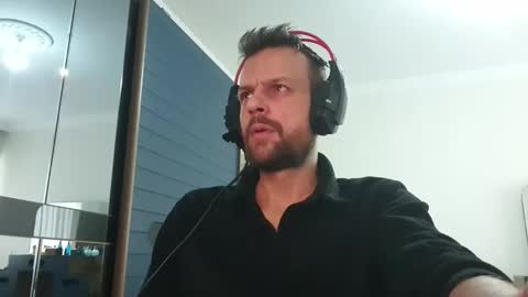 Snapshot of eaglecrm chatting on 7, 2, 2026 eaglecrm online show from 7, 2, 2026