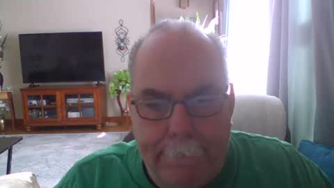 Snapshot of earl52 chatting on 26, 1, 2025 earl52 online show from 26, 1, 2025